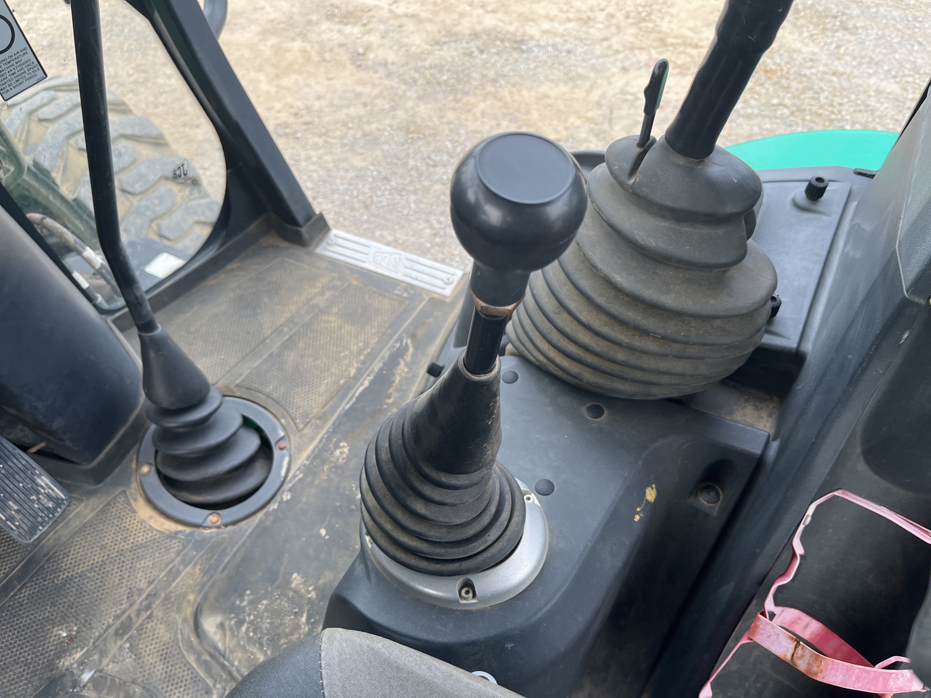 Photo - 17
