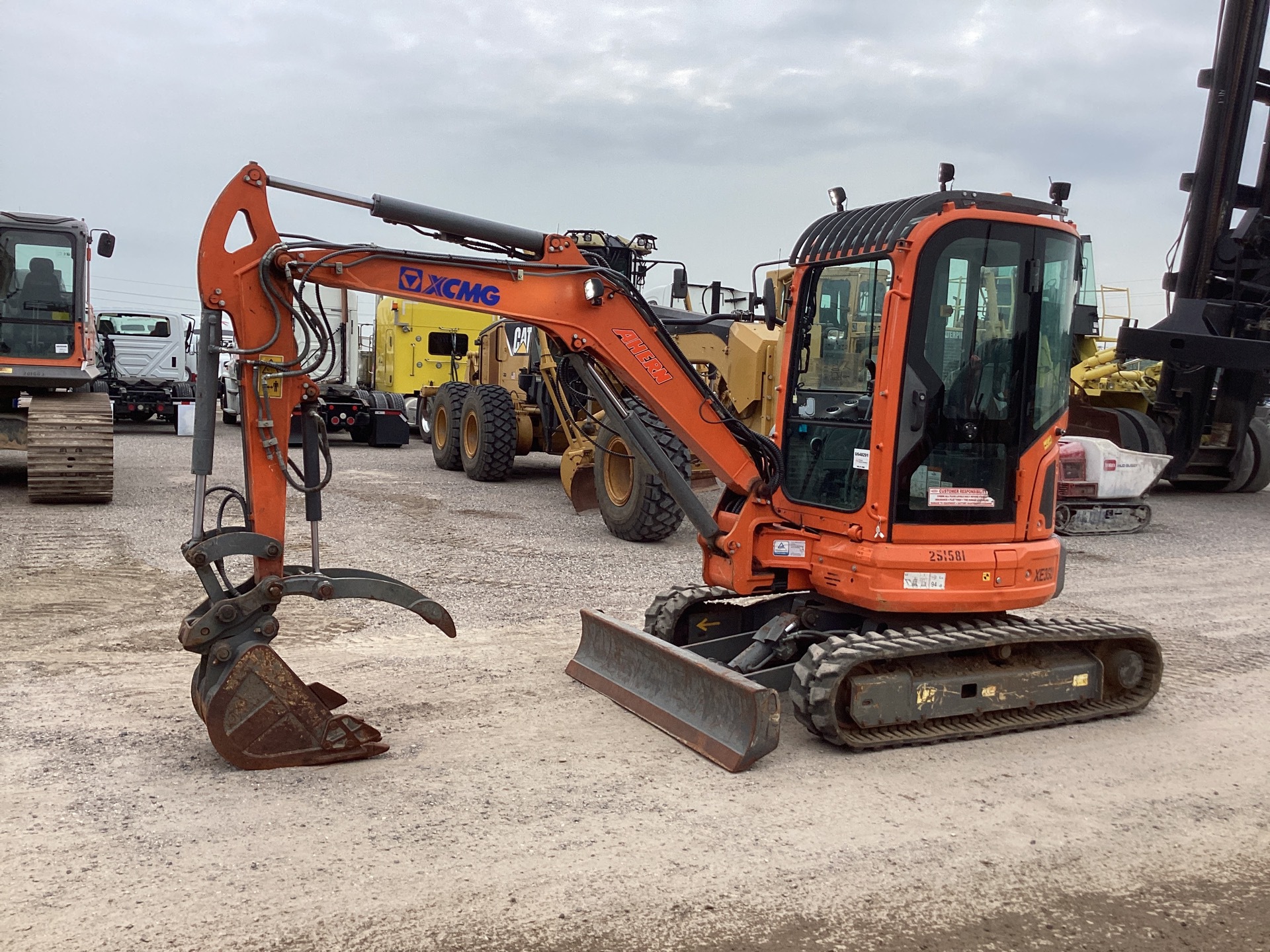 2020 XCMG XE35U Mini Excavator