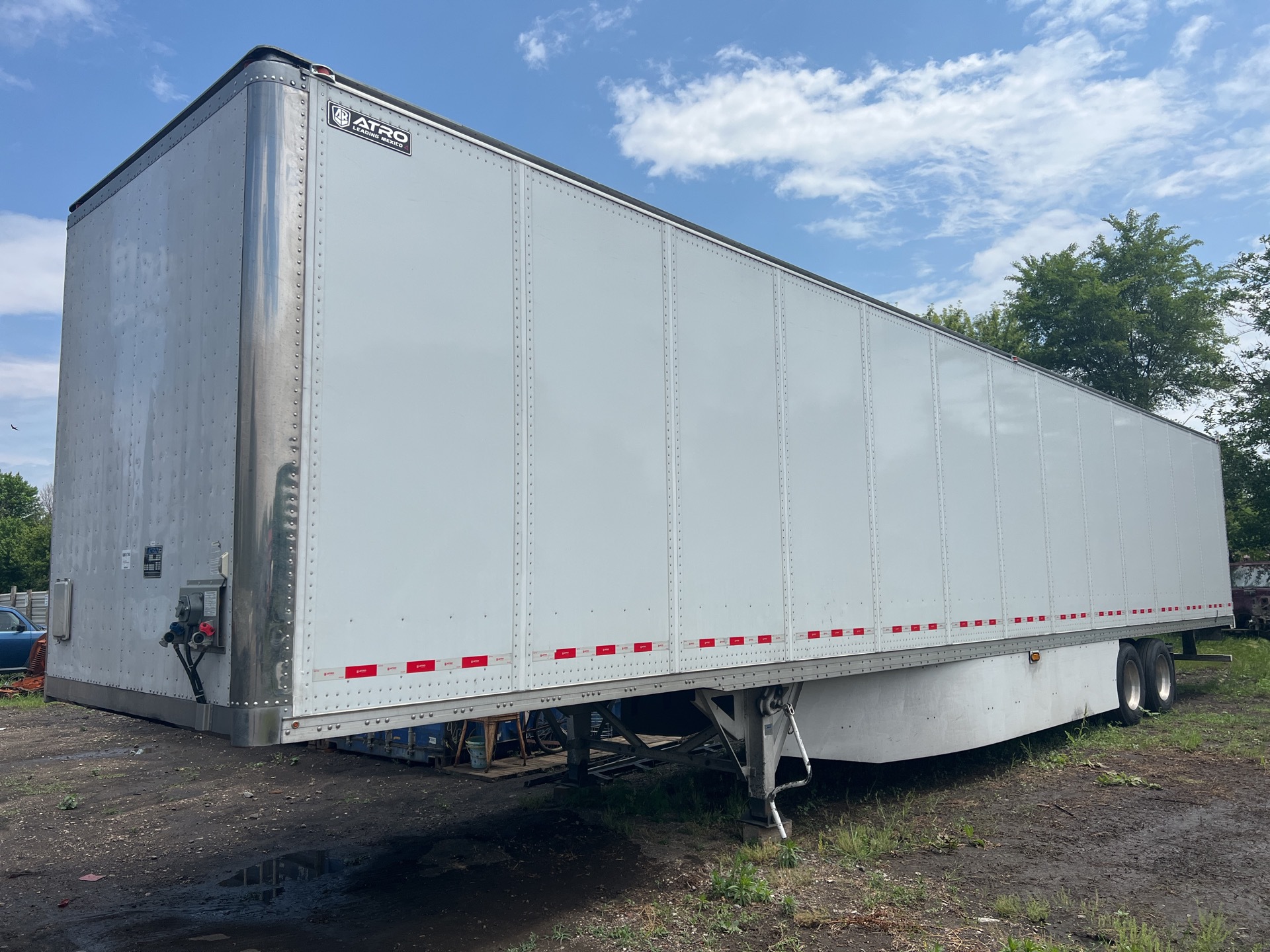 2022 Atro 53 ft x 102 in T/A Van Trailer