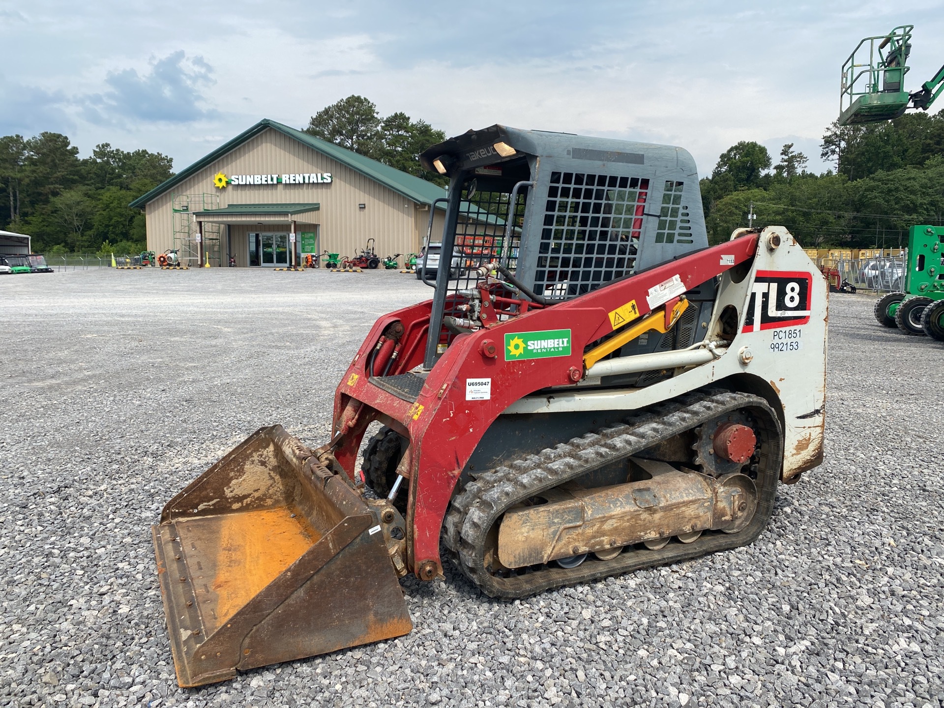 2017 Takeuchi TL8 Compact Track Loader