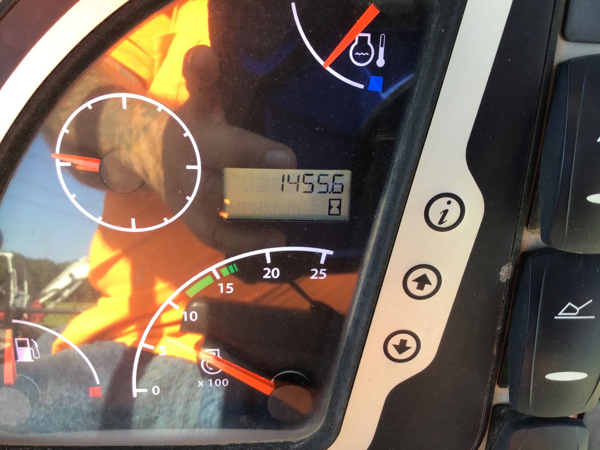 Photo - 29
