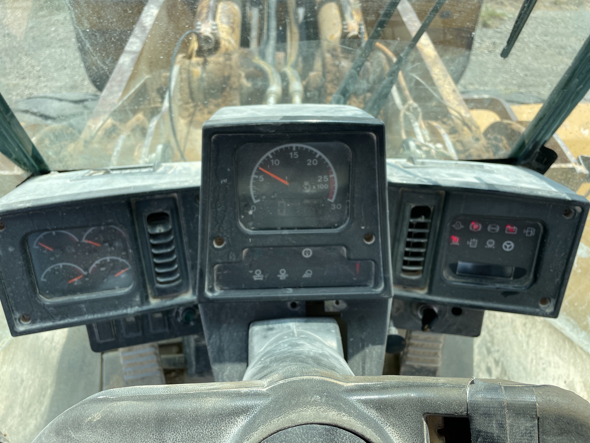 Photo - 27