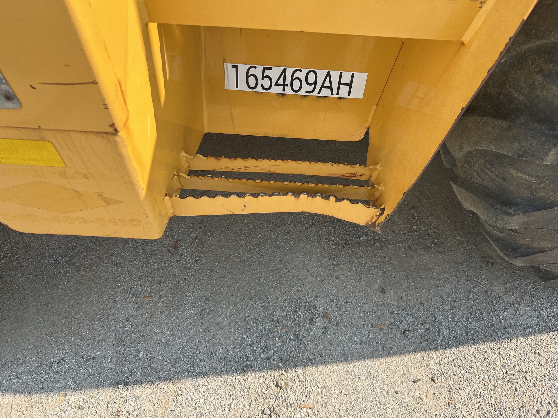 Photo - 6