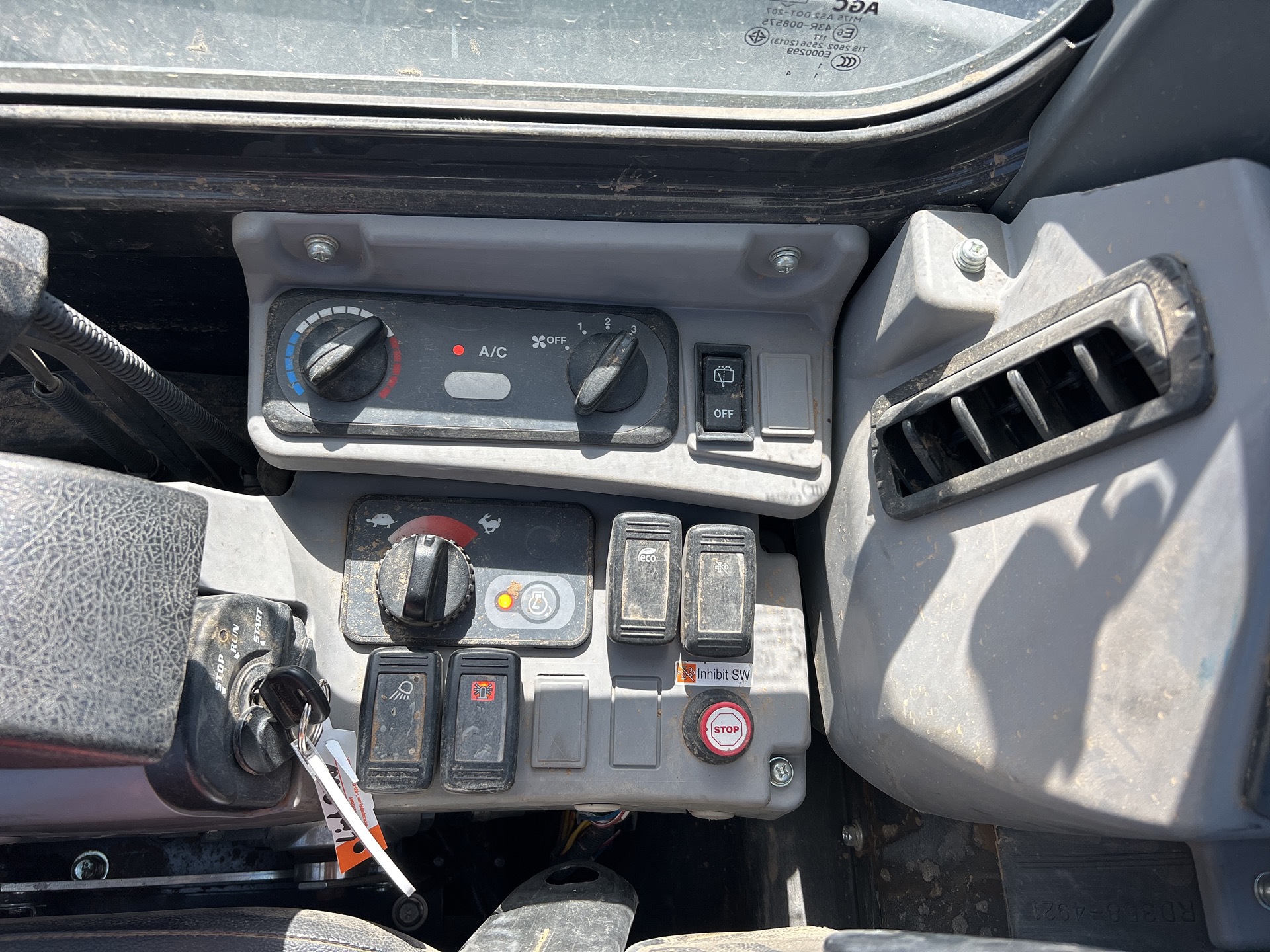 Photo - 15