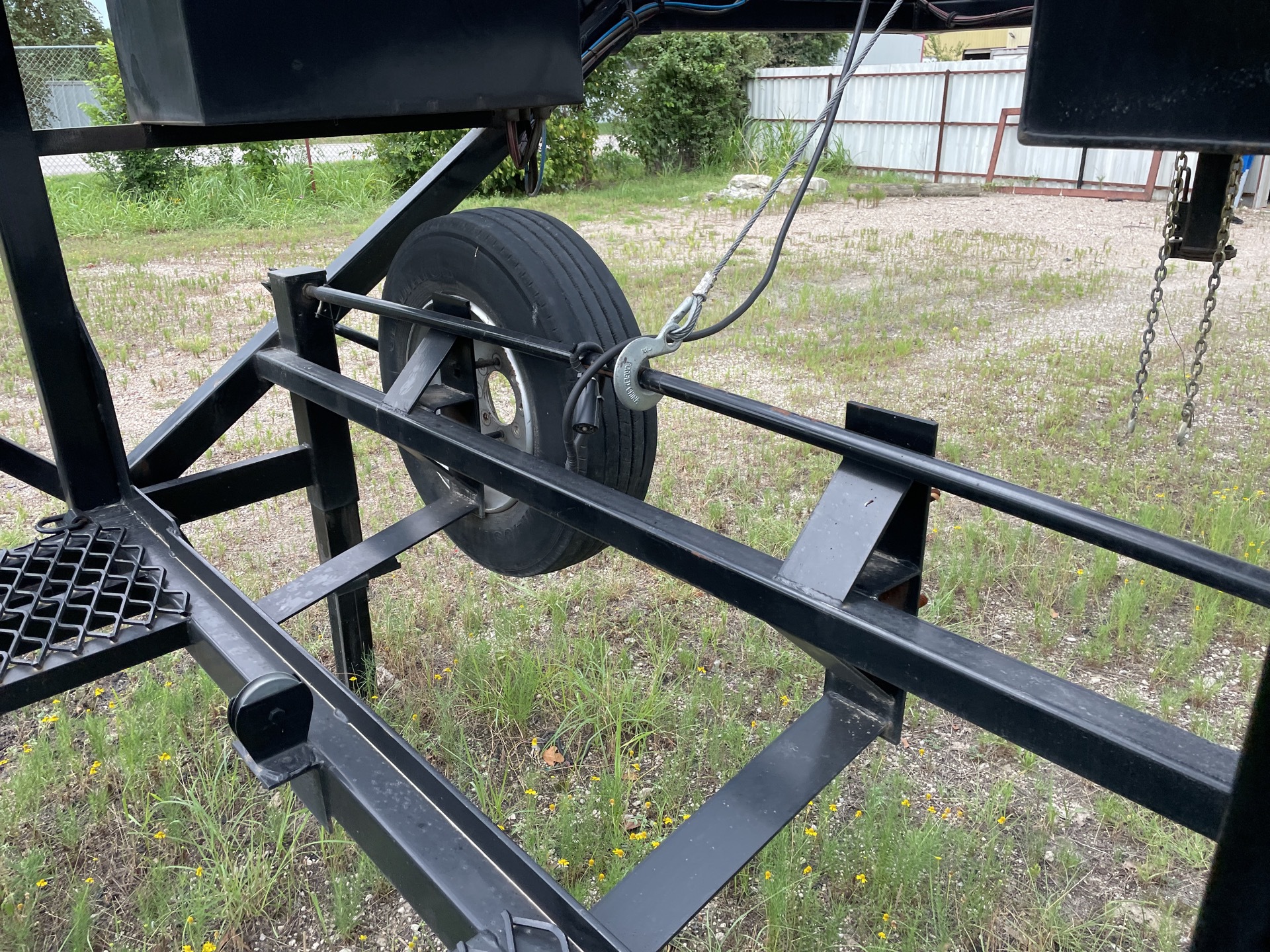 Photo - 12