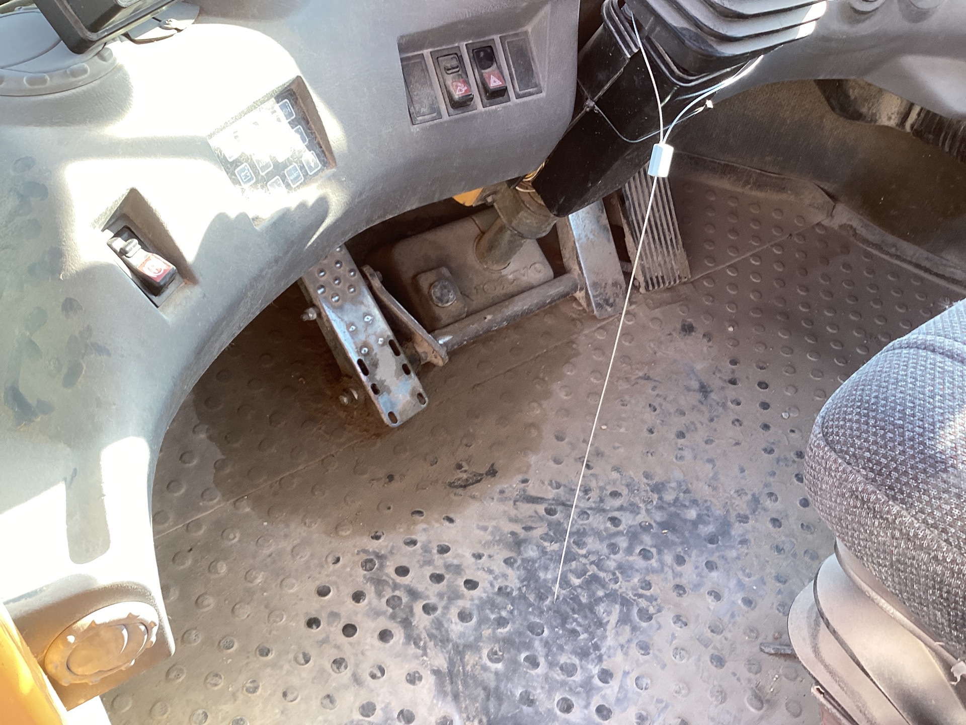Photo - 13