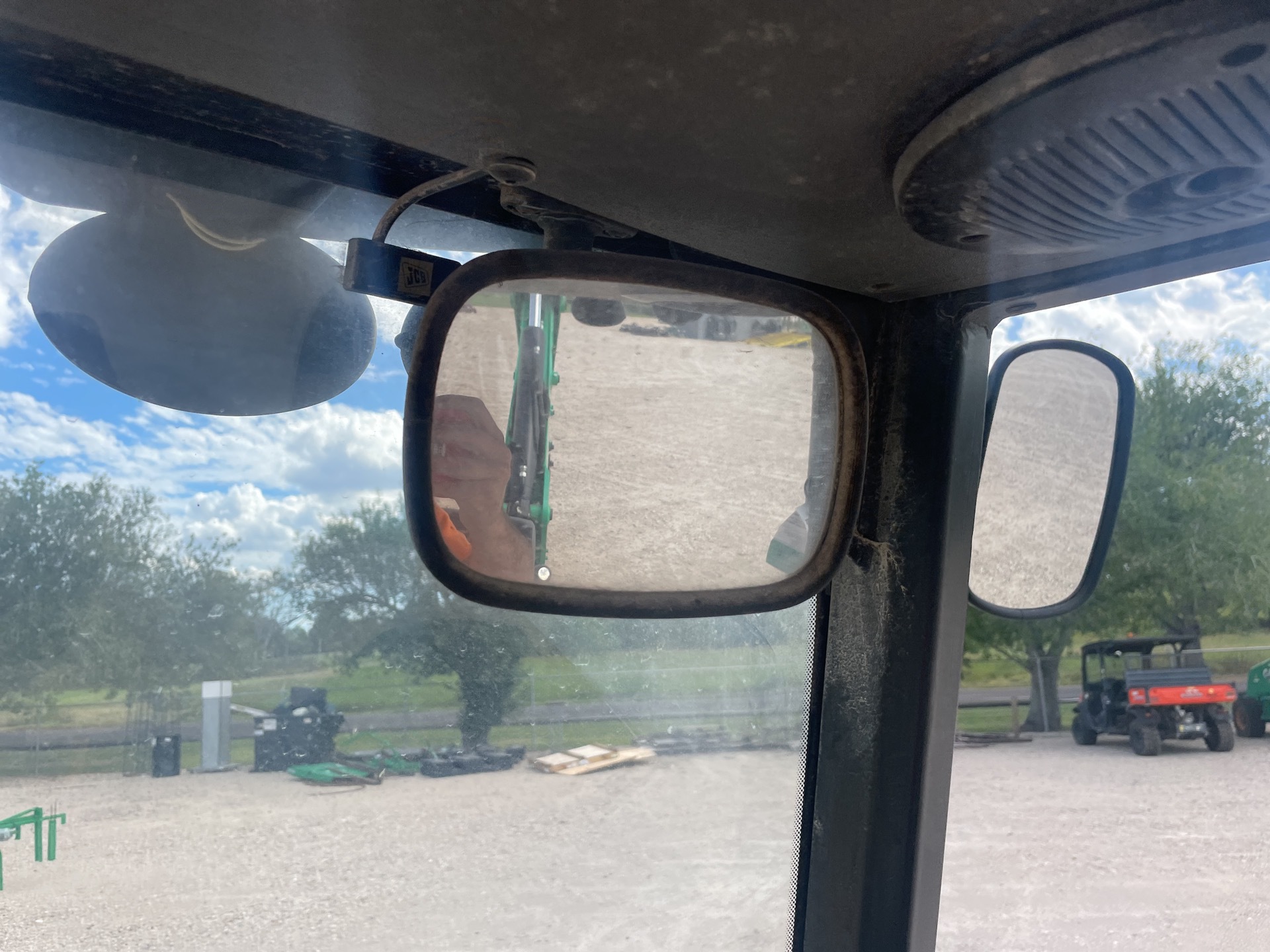 Photo - 19