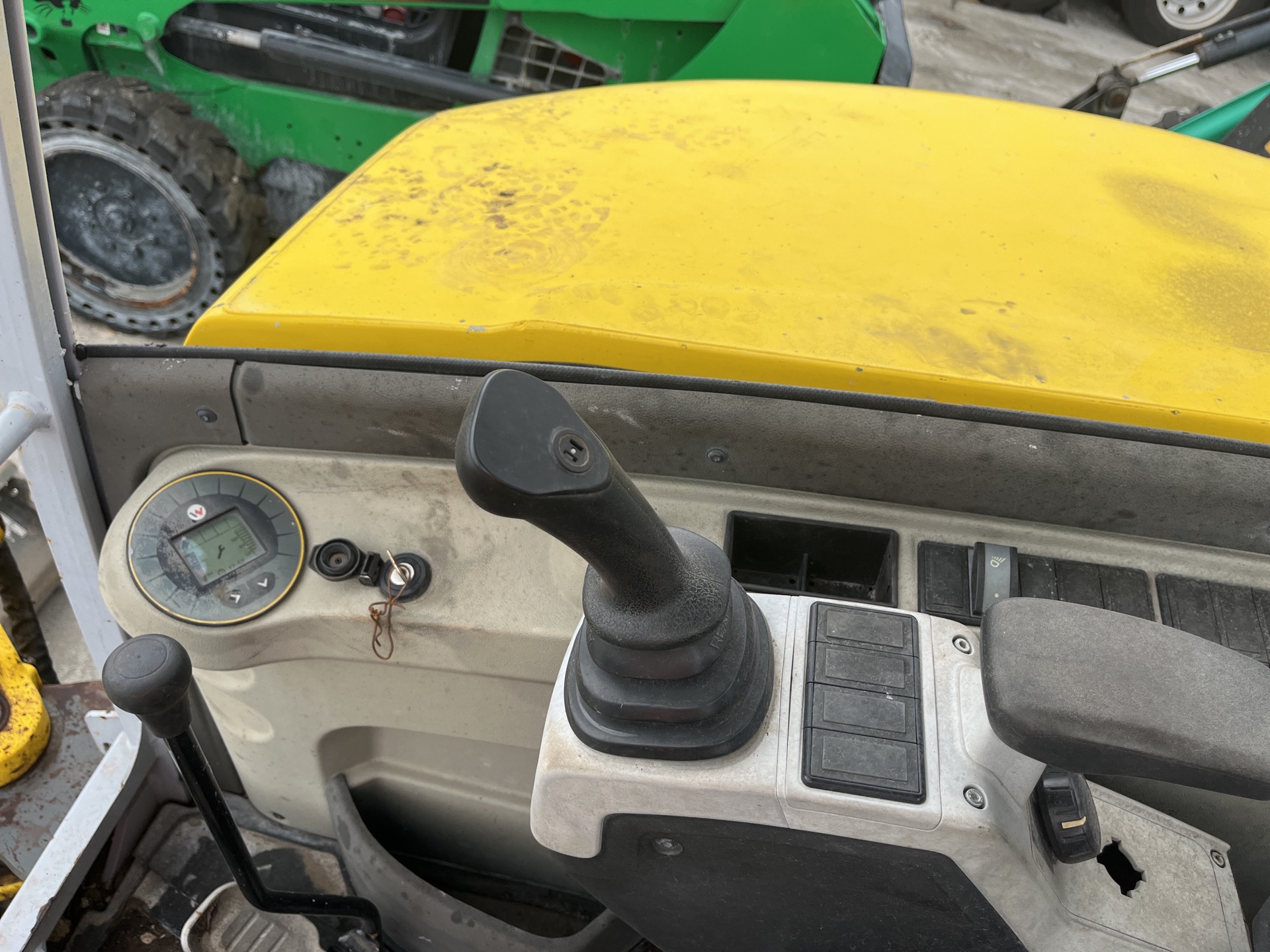 Photo - 18