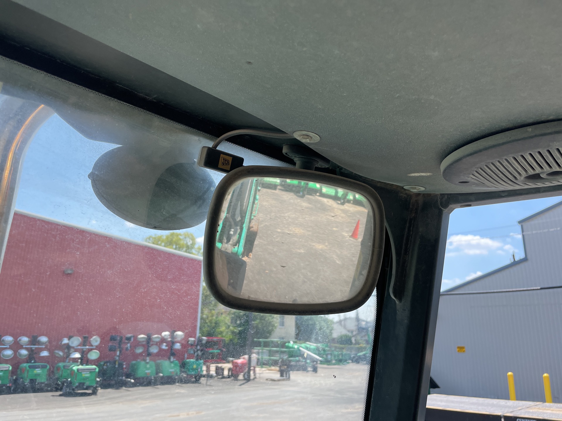 Photo - 18