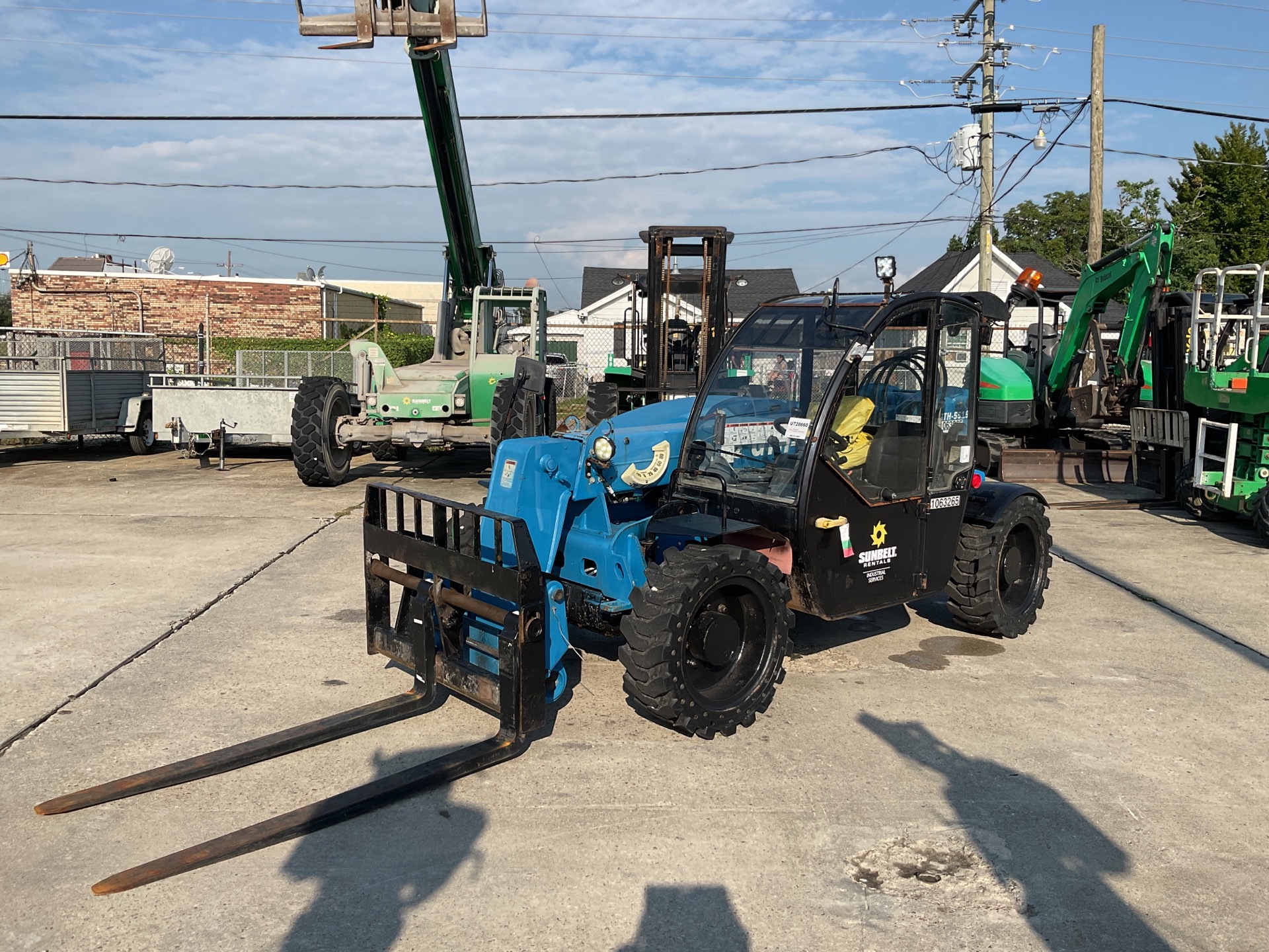 2017 Genie GTH-5519 Telehandler