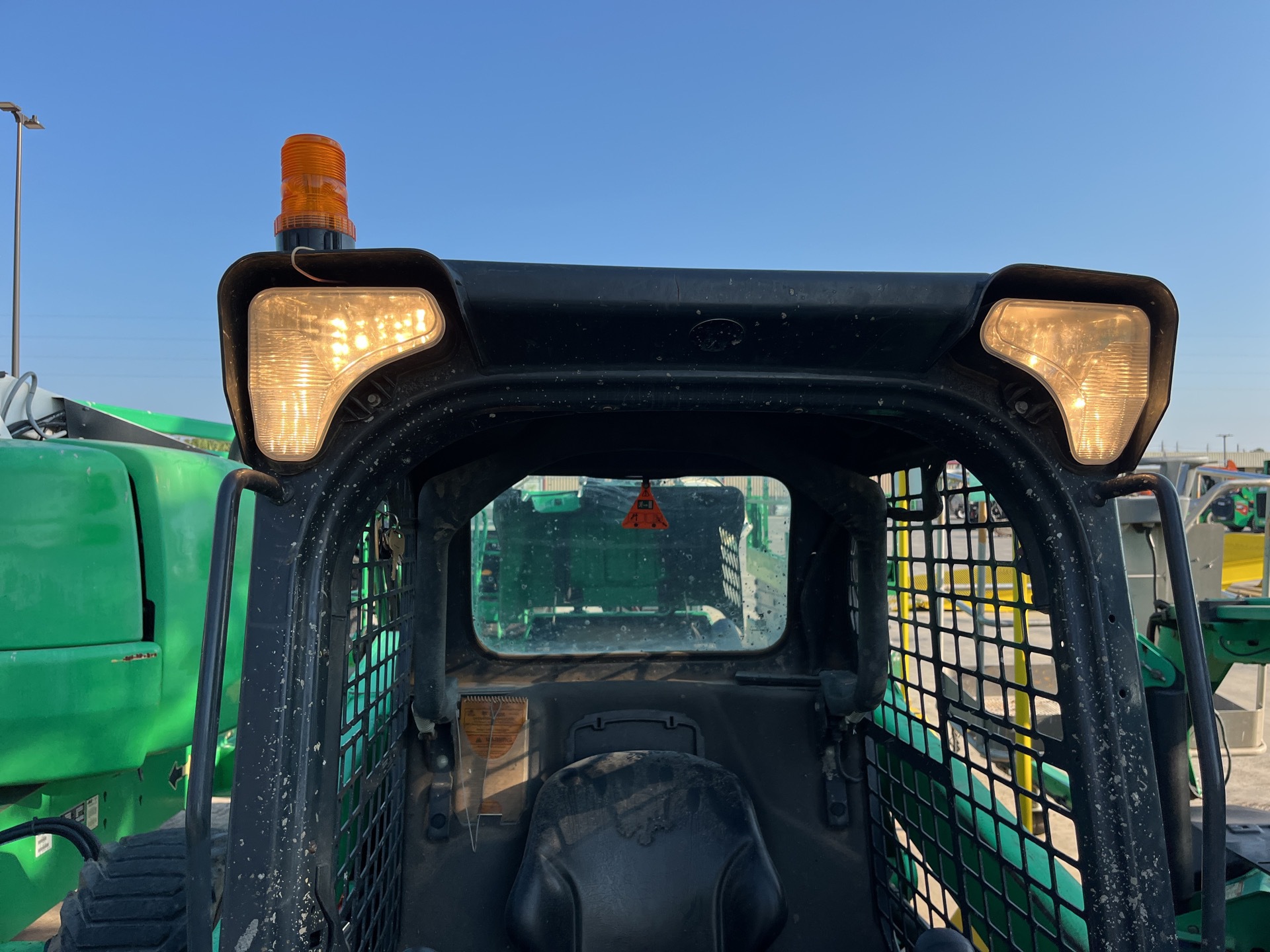 Photo - 10