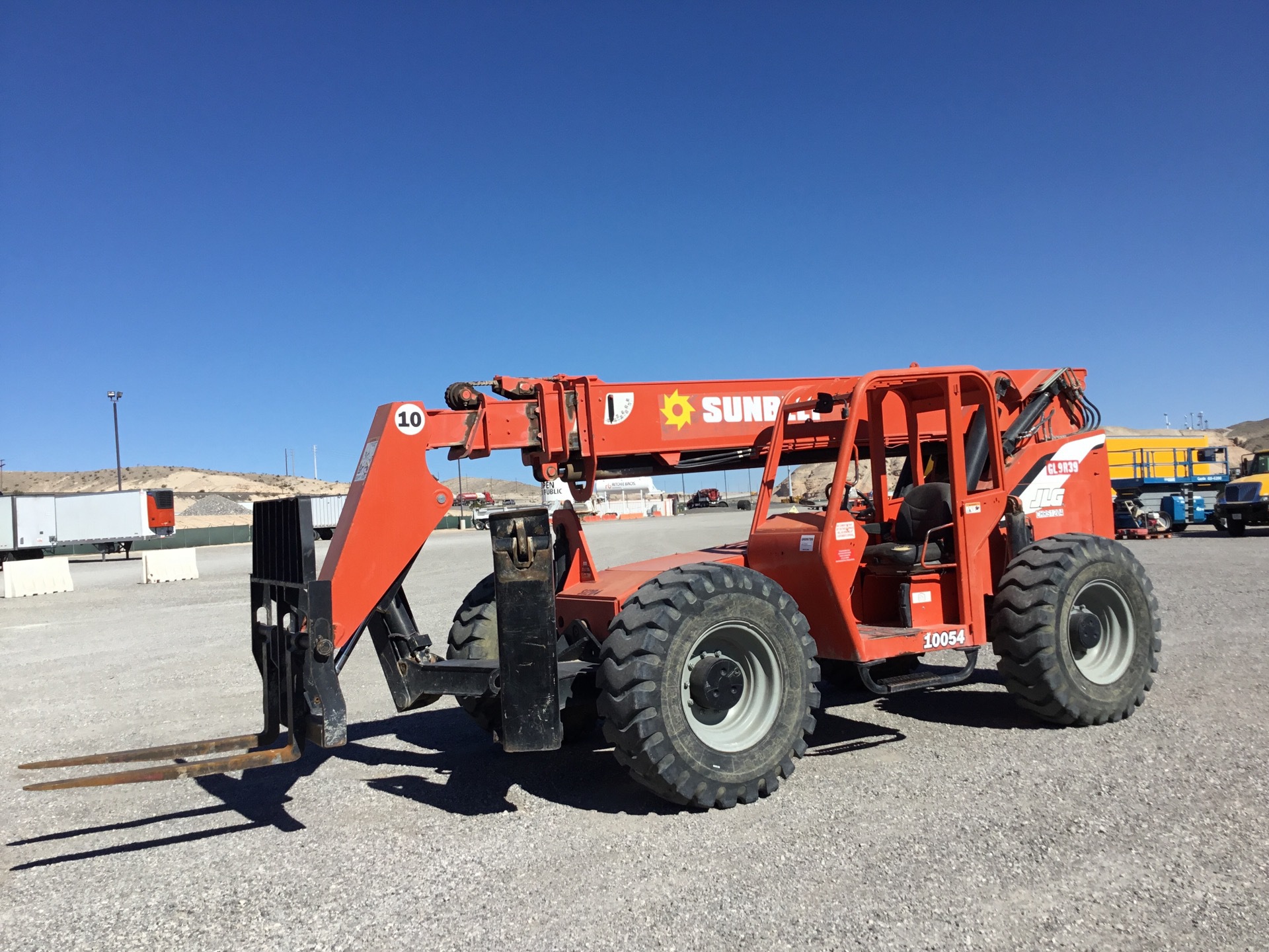 2000 SkyTrak 10054 Telehandler