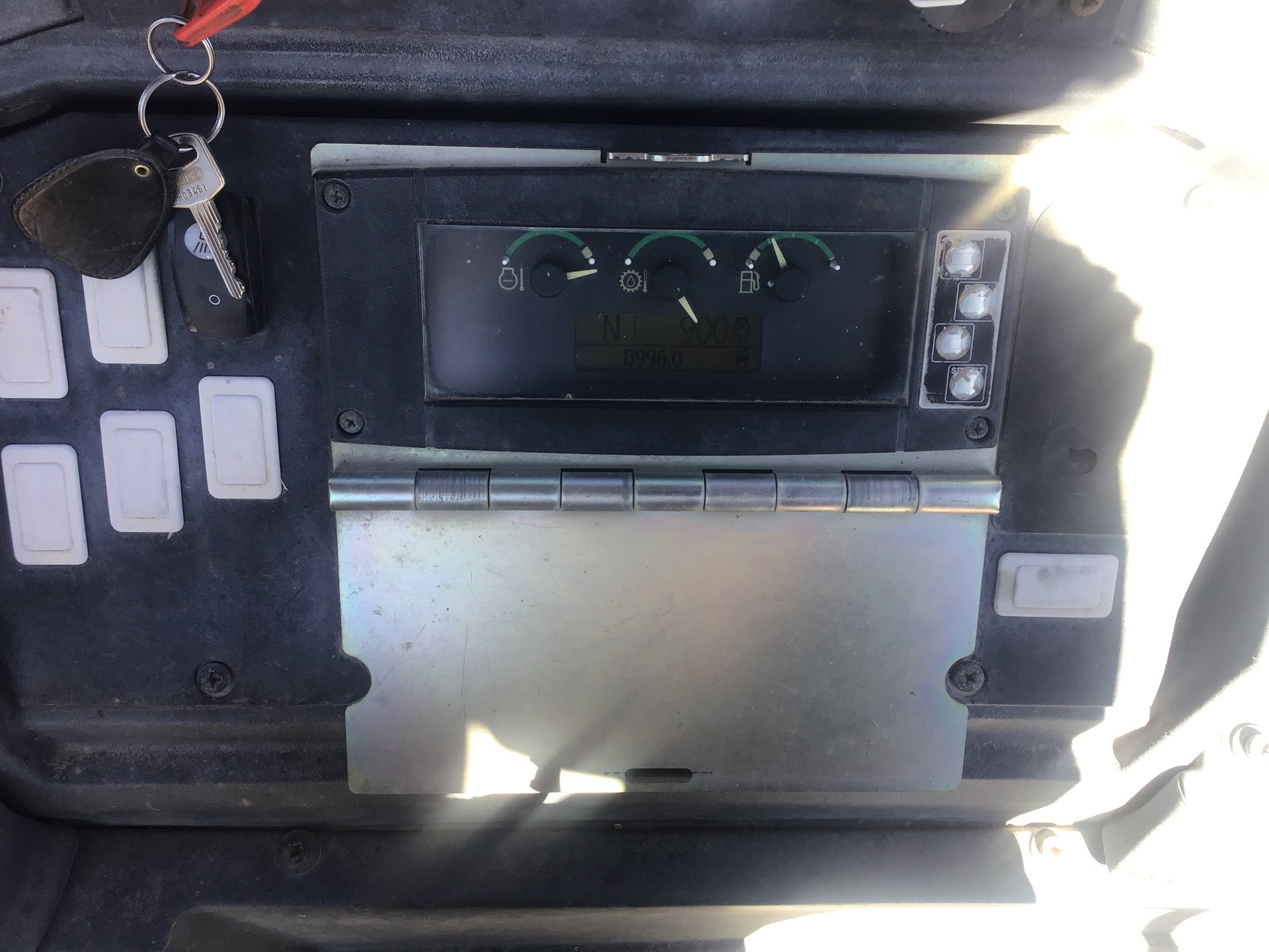 Photo - 24