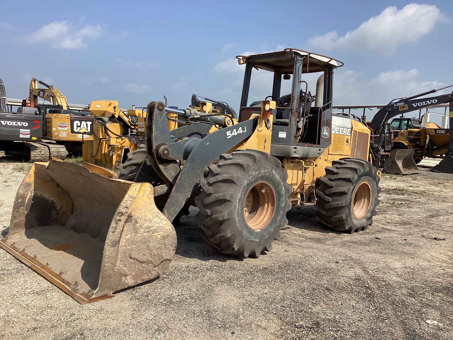 2004 John Deere 544J Wheel Loader