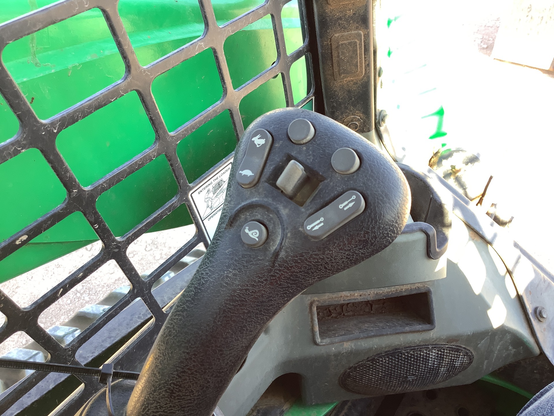 Photo - 25