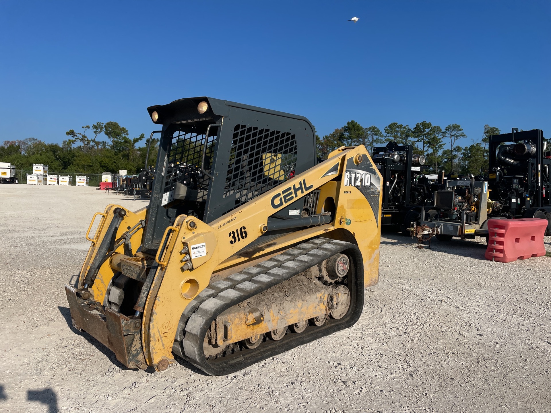 2017 Gehl RT210 Two-Speed Compact Track Loader