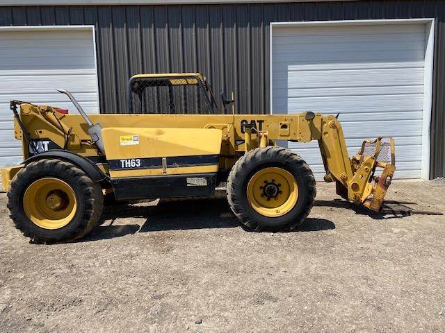 1996 Caterpillar TH63 Telehandler - 6000lb Capacity, 41ft Lift Height, 27ft Reach