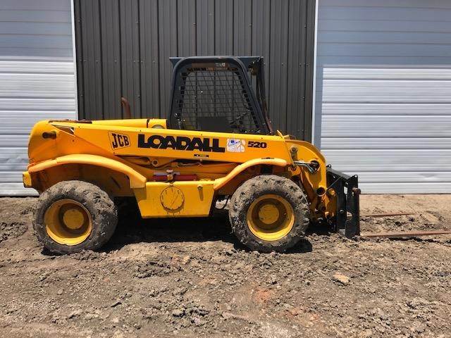 1998 JCB 520 Telehandler - 4400lb Capacity, 16ft Lift Height, 10ft Reach