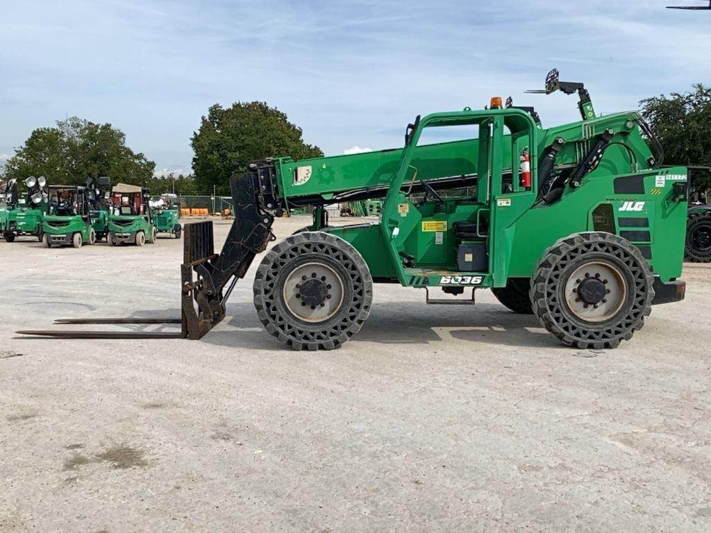 2017 SkyTrak 6036 Telehandler